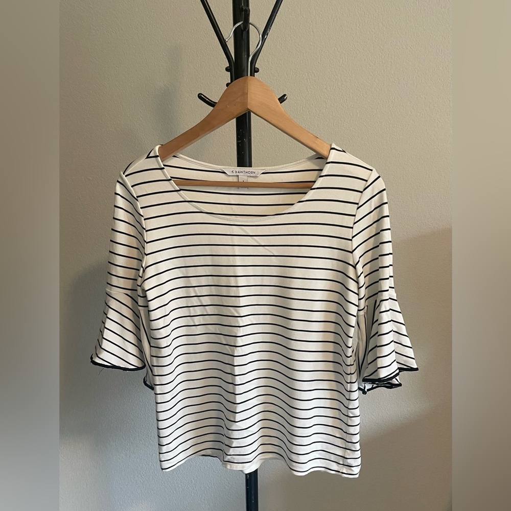 41 Hawthorn - Black & white striped top with bell sleeves. Size small